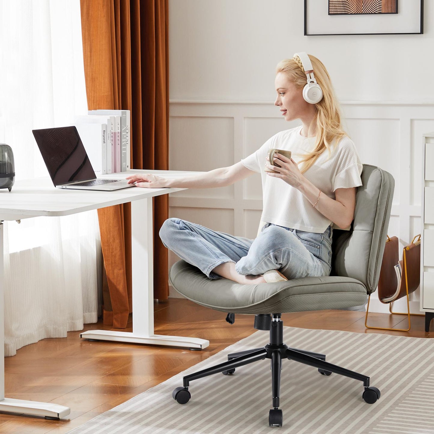 Silla Con Patas Cruzadas Ajustable Moderna